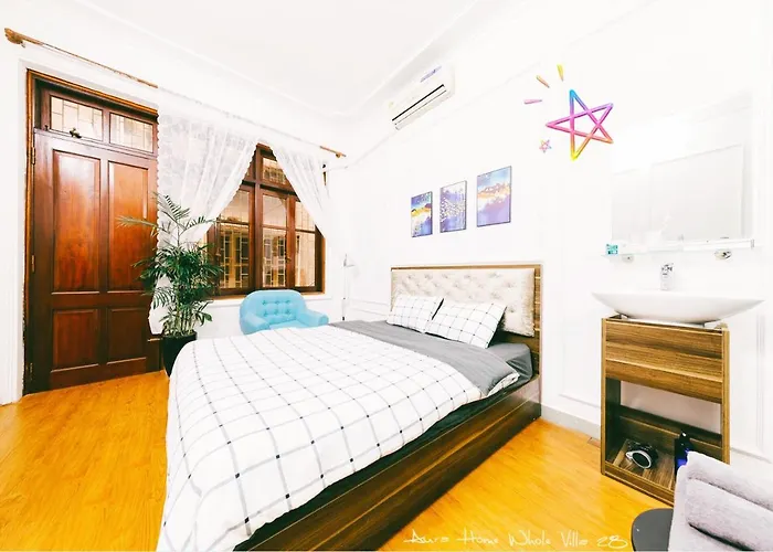 Aura Home Whole French House